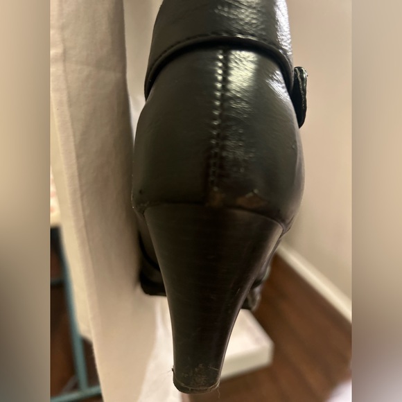 Aldo Aslanian Black Boot - Picture 9 of 11